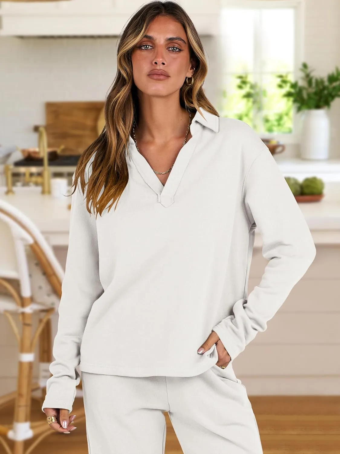 ANRABESS Lounge Sets for Women 2 Piece Outfits Sweatsuit Set Fall V Neck Sweatshirts Wide Leg Pants Tracksuits