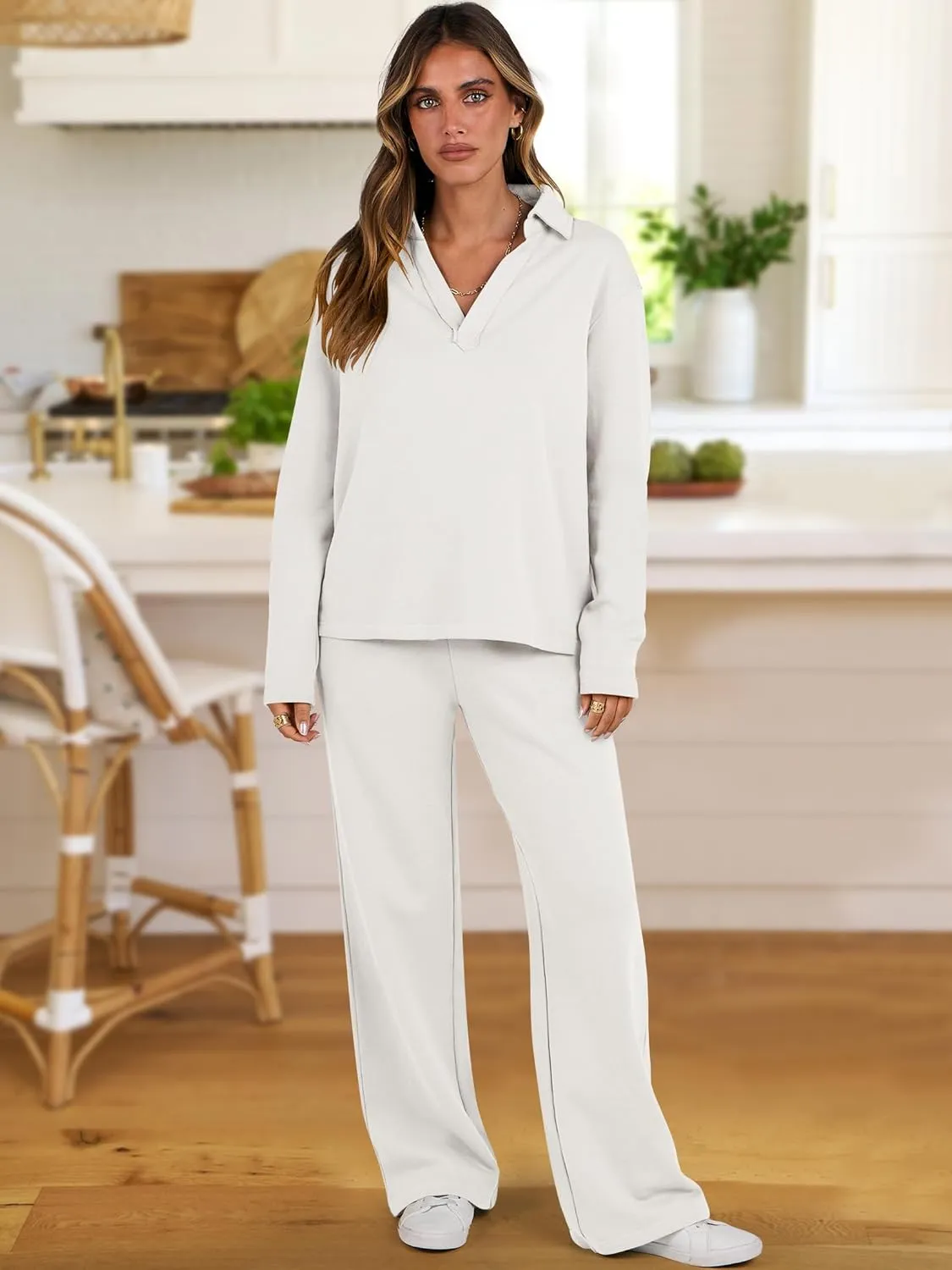 ANRABESS Lounge Sets for Women 2 Piece Outfits Sweatsuit Set Fall V Neck Sweatshirts Wide Leg Pants Tracksuits
