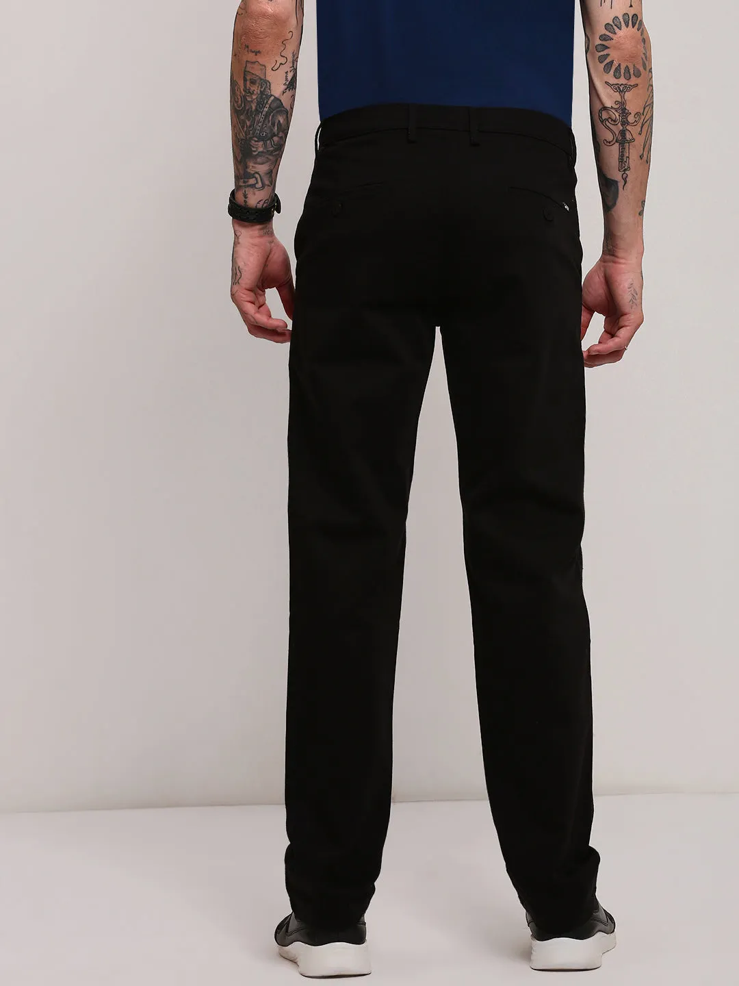 Men Black Slim Fit Low-Rise Flat-Front Trousers