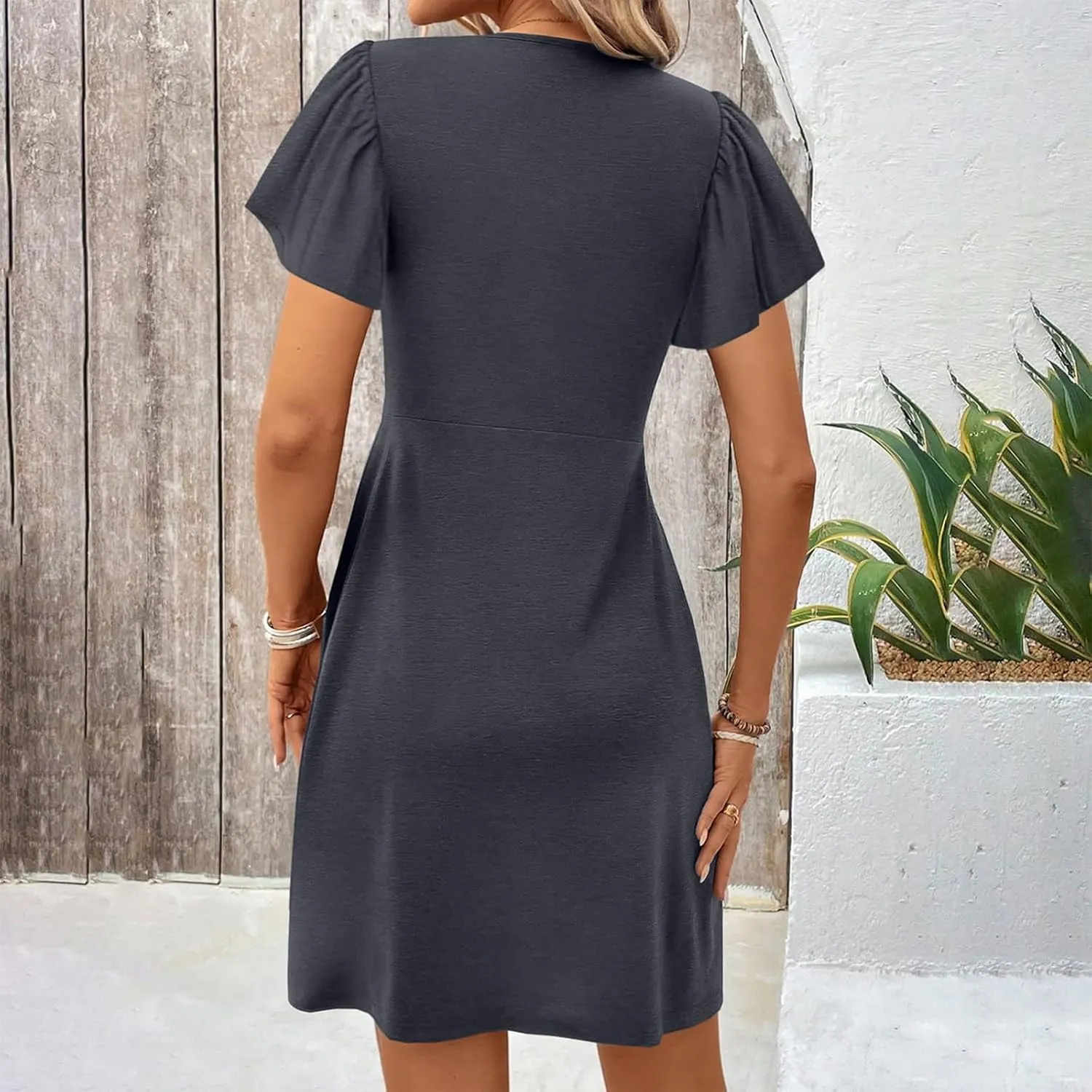 Summer Midi Dresses for Women Twist Front V Neck Short Sleeve Sundress Trendy Flowy Dress Boho Beach Vacation Outfits