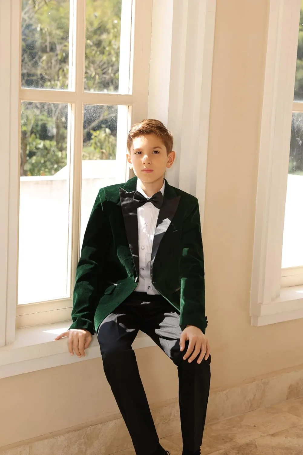 SWOTGdoby Boys Velvet Suit Green Blue Red Colors Formal Peak Lapel 2 Pieces Suit Set Blazer Pants