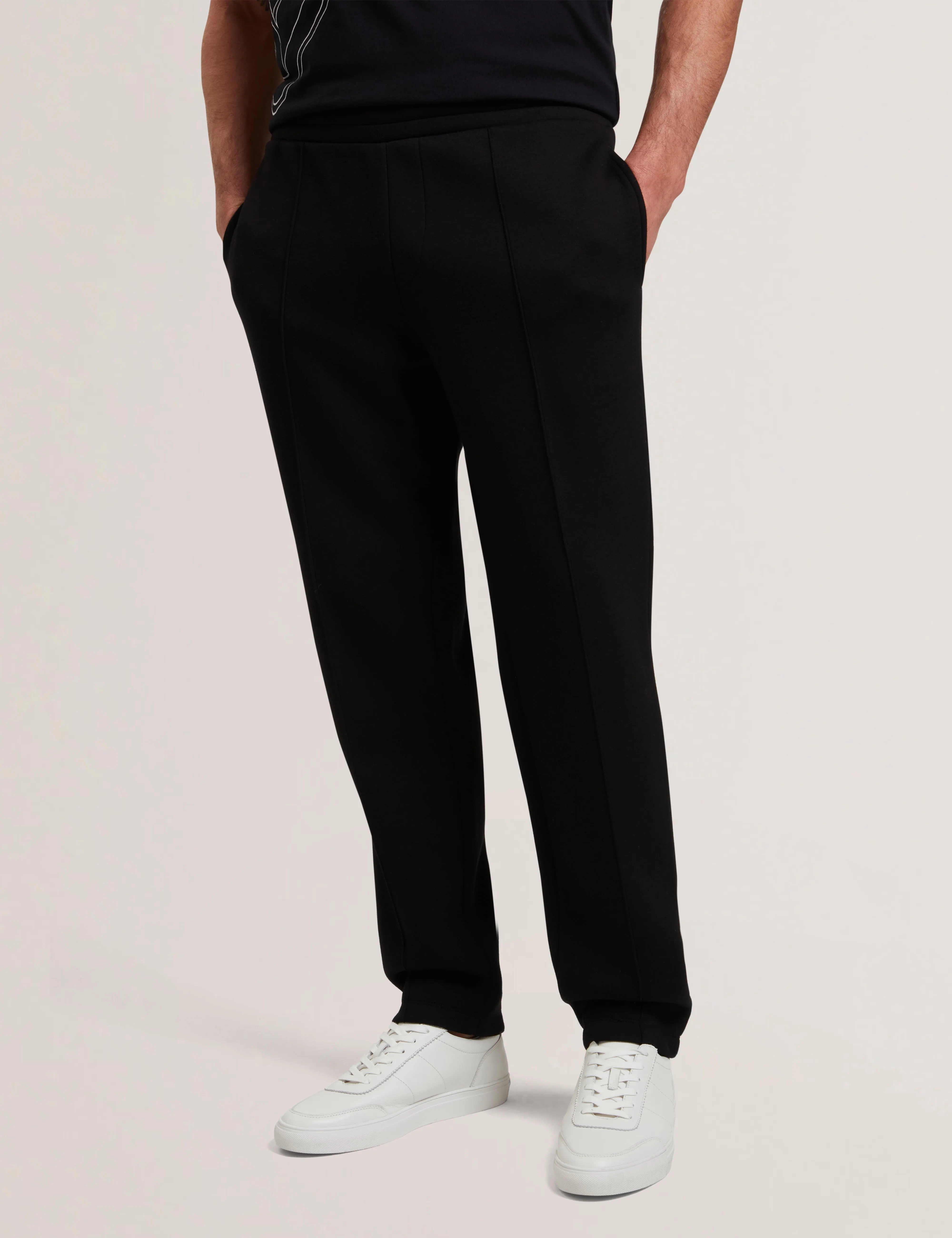 Uaver Slim Fit Neoprene Jogger Black