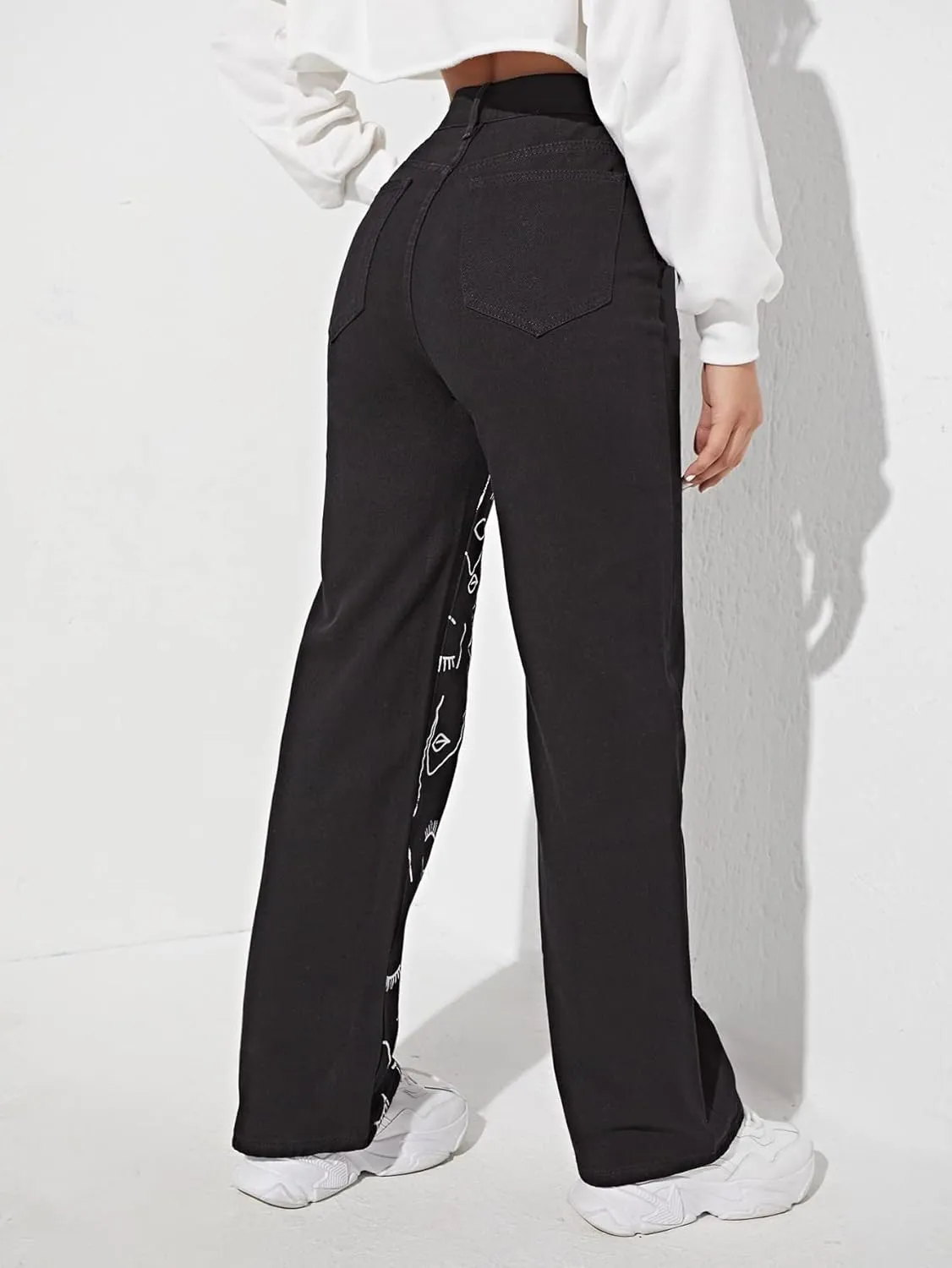 WDIRARA Women's Graphic Print High Waist Wide Leg Jeans Button Denim Pants
